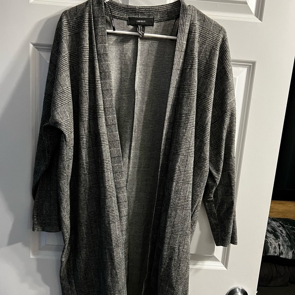 Long sweater - Picture 2 of 3